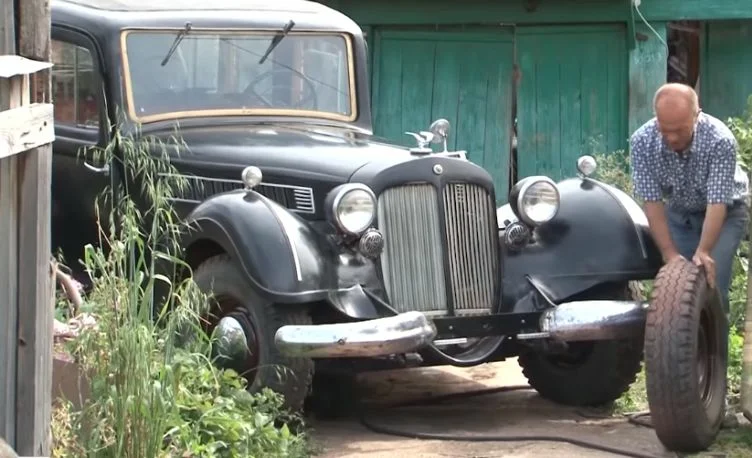 1941 Horch 853 Sport Cabriolet