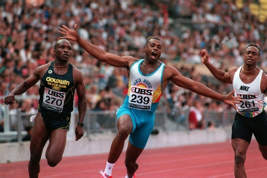 Рекорд 50 метров мужчины. Лерой Баррелл легкая атлетика. Мировой рекорд 3000 метров мужчины. Мировой рекорд на 60 метров мужчины.