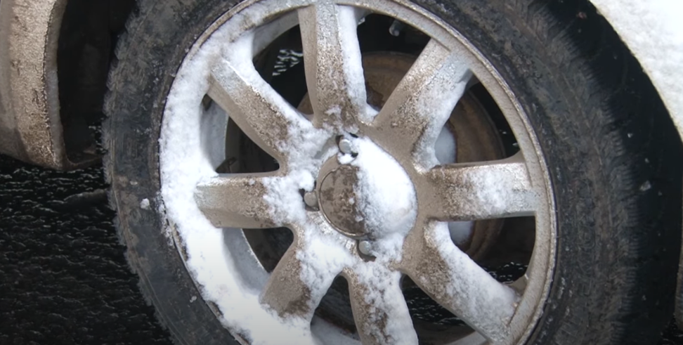 Отказали тормоза. Что делать водителю в опасной ситуации