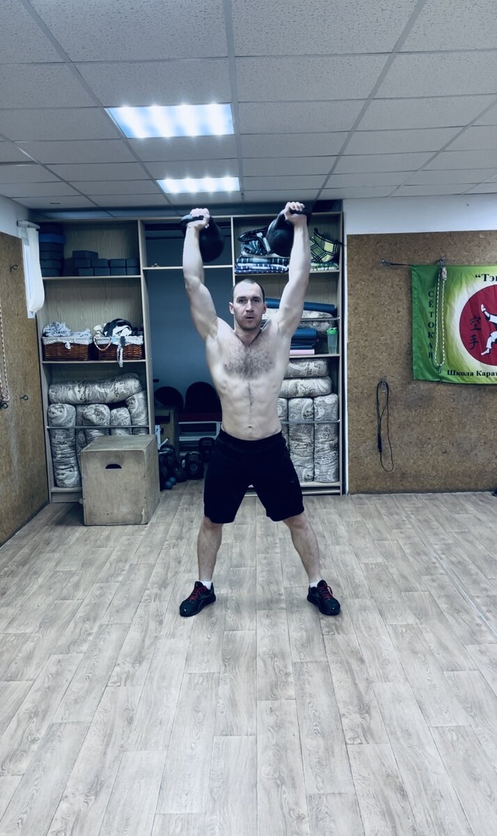 Толчок гирь по длинному циклу 16/16 кг. 