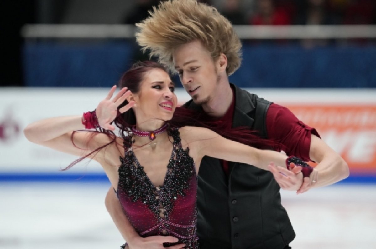    Фигуристов Дэвис и Смолкина не заявили на этап Гран-при России в Перми