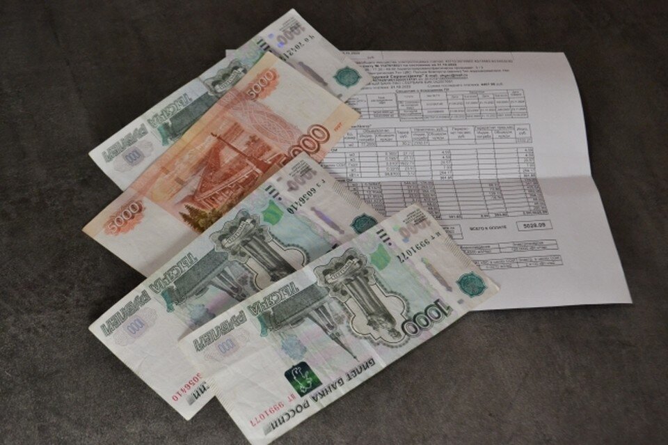     В отделе антимонопольного контроля добавили, что другие структуры - Роспотребнадзор и департамент ЖКХ - изучают сейчас, насколько было корректно включать в платежные документы строчку о добровольном страховании жилья. Даниил ОПАРИН
