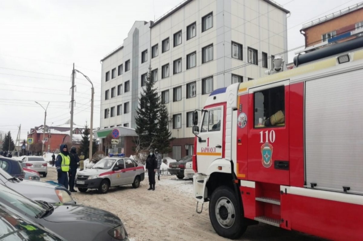    В Барнауле эвакуировали студентов нескольких вузов