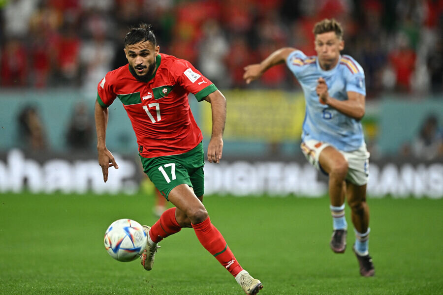 Момент игры Испания  -Марокко.  фото: картинки  яндекса.