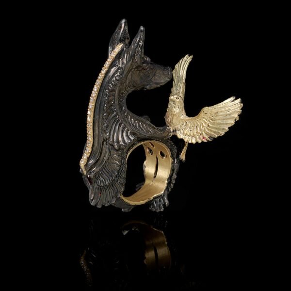 18-каратное золото, серебряное кольцо-скульптура с бриллиантами. 