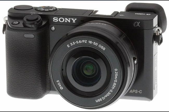 Sony A6000 | картинка взята на сервисе "Яндекс.Картинки" из открытых источников