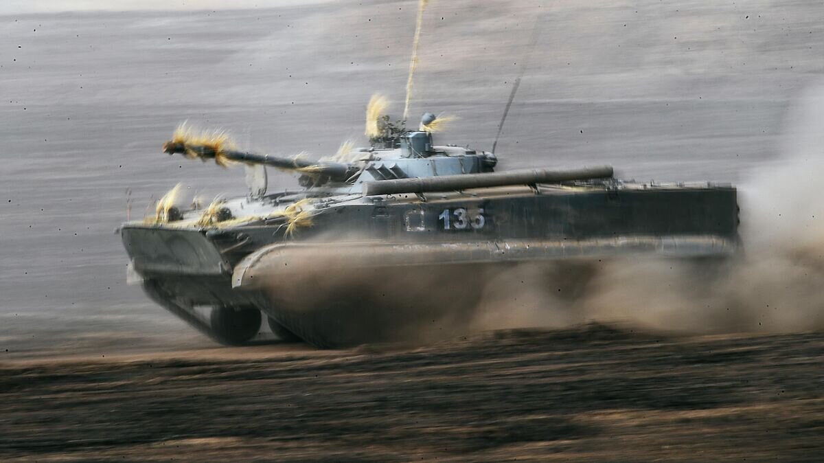    Боевая машина пехоты БМП-3 © РИА Новости / Максим Блинов