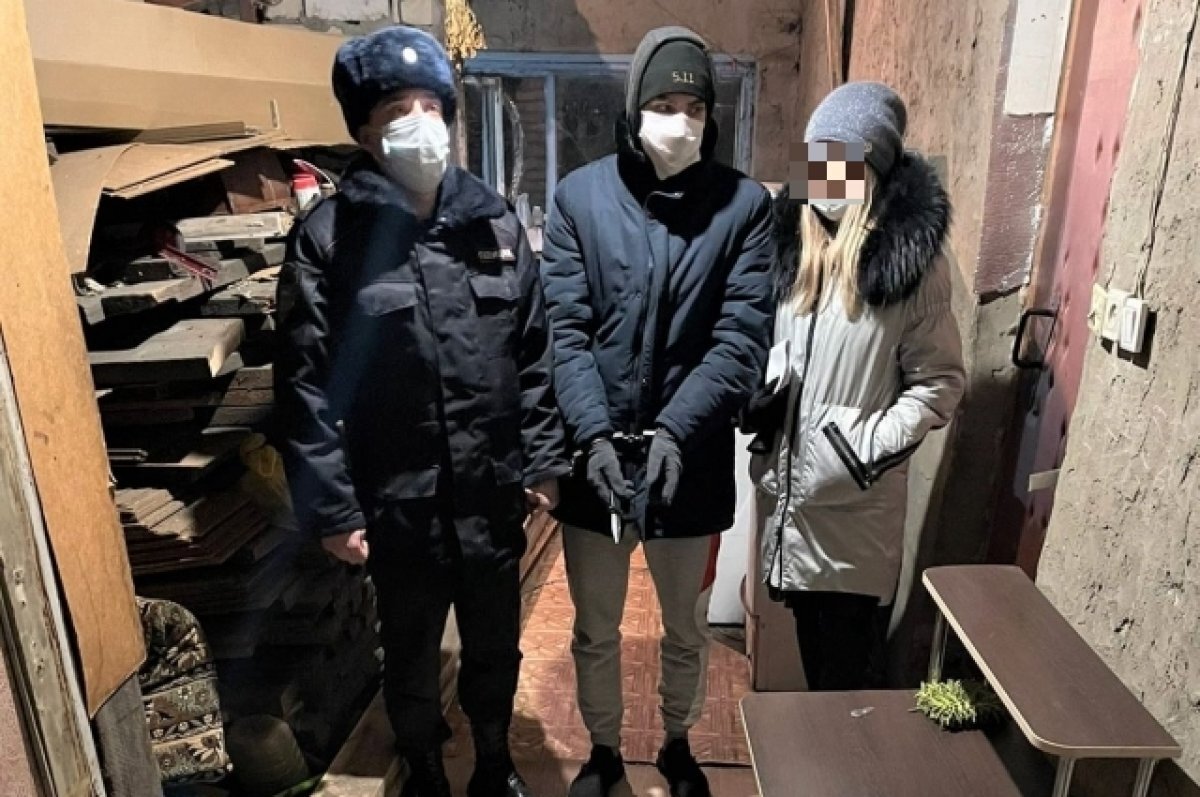    Убийцу нашли только через полгода.