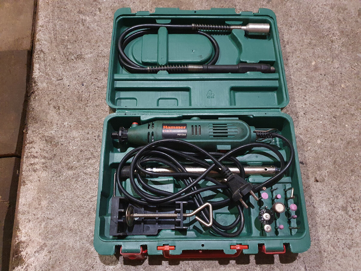 Гравер HAMMER FLEX MD135A. Фото автора