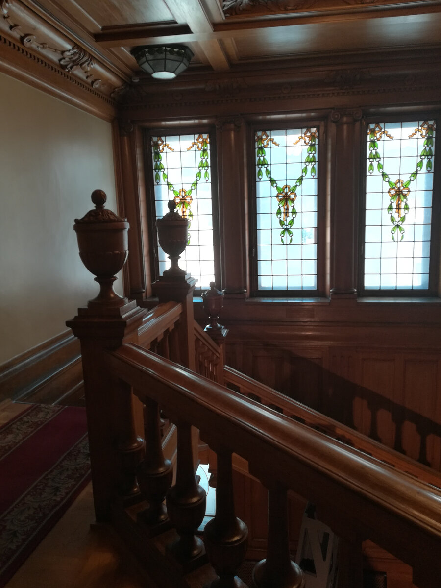 Особняк В.Э. Бранта, Музей политической истории. Пример сохранившейся аутентичной обстановки.