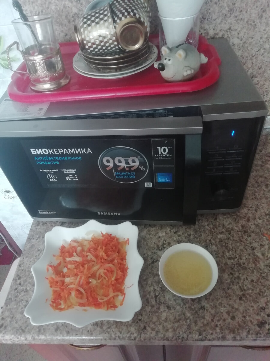 бульон от мяса тоже уйдет в пирог.