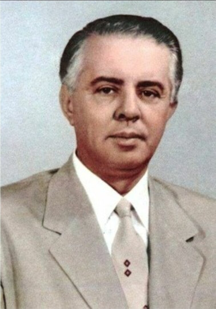 Энвер Хонджа.