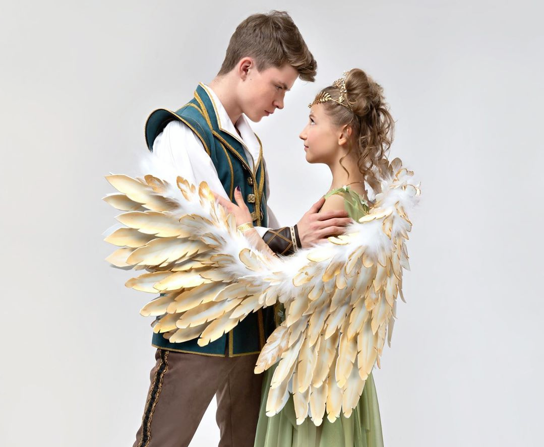 сколько лет валерию ангелополу