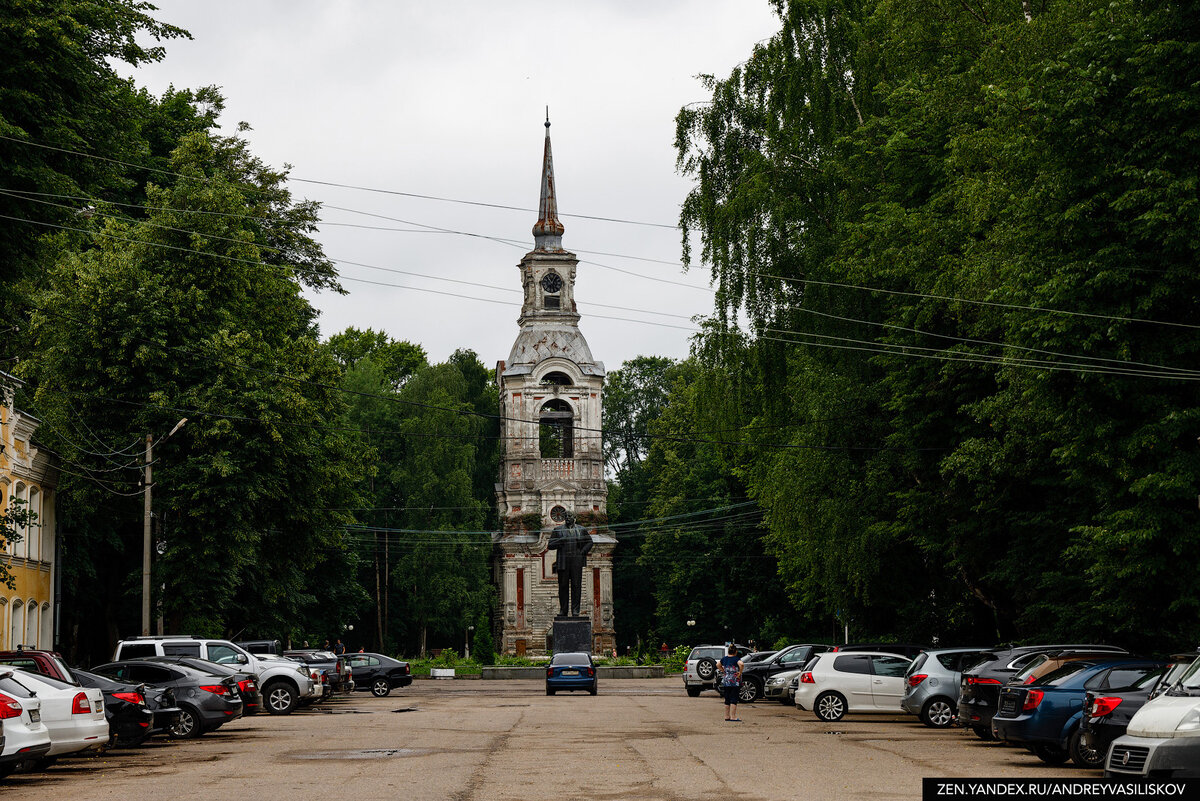 В поисках потерянной эпохи: как житель города Осташков в Тверской области  решил остановить время и создал музей забытых вещей | Путешествия и всего  по чуть-чуть | Дзен