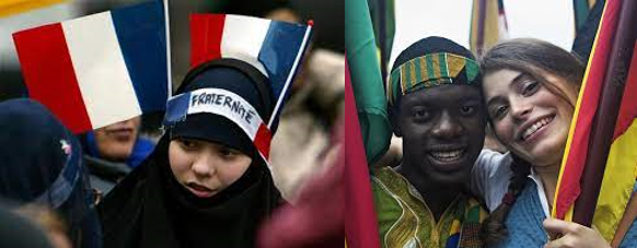 Последнее годы, с широко открытыми глазами и упавшей челюстью, мы наблюдаем за тем, как в разных странах Запада своеобразное понимание «толерантности» и «уважения к другим культурам и религиям» достигает дна, а затем его пробивает и падает дальше вниз, хотя каждый раз кажется – куда уж ниже? 
То в Дании, в некоторых городах, отменяют рождественскую елку (местным "не-христианам" неприятно видеть уничтожение датской природы (шутка) ); то во всех странах Запада, на всех уровнях в повседневной жизни перестали поздравлять друг друга с Рождеством (последние пару лет, во всех рабочих переписках, от самого низу до верха, больше не принято писать «С Рождеством» (Merry Christmas), но принято и «правильно» писать - С Сезонными Праздниками (Seasonal Holidays). И таких примеров – чем дальше, тем больше.

Очередным дном кажется совсем свежая новость - в Финляндии судят экс-главу МВД страны и мать пятерых детей, Пярви Рясянен, из-за цитаты из Библии, которую она опубликовала в соцсетях...

Да, конечно, можно начать говорить о том, что это целенаправленная программа по расчеловечиванию людей, планомерной работы по стиранию у людей традиционной морально-этической базы, которая поколениями строилась и поддеррживалась – но это все трудно фактически доказать и потому, это из разряда «верю – не верю». Может быть это так, а может и нет. Поэтому, давайте попробуем посмотреть на это фактически – какие есть другие примеры «разруливания» мульти-культурного вопроса?

«У вас еврейский вопрос есть? Нет. – Но, евреи же есть? – Евреи есть, а вопроса нет.» (с)

Я знаю, что не скажу ничего нового, но хочу привести известные примеры о правильном отношении к своей и чужим культурам и религиям, которые уже были в прошлом, и есть сейчас.

В III веке до н.э. жил в Индии один выдающийся царь – Ашока. Он широко известен тем, что после одной кровавой битвы, решил, что страны нужно завоевывать не мечом, а Сердцем и Любовью. Ашока распространил Буддизм по Индии и построил Империю аж до стран Азии Дальнего Востока – без войны и принуждения.

Так вот, еще в III веке до нашей эры, Ашока установил законы для своего государства. В его кодексе, закон №3 (заметьте – не 10, и не 20, а 3!) гласил, что каждый житель страны обязан уважать и не оскорблять верования других жителей. В случае если кто-то оскорбит верования другого, то такой человек будет изгнан из страны и ему будет запрещено там жить. То есть, речь не о том, чтобы одни люди прятали свои верования от других, а наоборот, чтобы все люди могли открыто исповедовать свою веру и рассчитывали на уважение и принятие со стороны других.

Современный замечательный пример – Сингапур. Как известно, Сингапур расположен между Малайзией и Индонезией – крайне религиозными мусульманскими странами. Во время моих поездок в Сингапур, меня интересовал вопрос – как они решили мульти-культурную проблему у себя? И местные ребята мне рассказали чудесную историю. Когда, после образования Сингапура, мусульмане начали устраивать погромы и бучи с требованиями введения законов Ислама и т.д., местные власти вывели на улицу Армию и сказали: «Господа хорошие, значит будет так: на улице – вы все Сингапурцы, а дома вы можете быть мусульманами, буддистами, индуистами, иудеями, и кем угодно. Кому не нравится – чемодан, вокзал, ... И эго подействовало. С тех пор, в Сингапуре рядом стоят и индуистские, и буддийские, и католические храмы, и мечети, и синагоги. Но на улице - все сингапурцы и НИКТО не настаивает на превалировании своей культуры и религии над другими.

Мне, так же, очень нравится отношение к разным культурам и религиям в России, где государство уважительно относится к представителям разных культур и конфессий. Россия, вообще, всегда отличалась уважением к разным культурам. Валентин Пикуль писал, что поляки предпочитали находиться в Российской Империи, чем быть под немцами, именно из-за того, что Российская Империя позволяла и поощряла их собственную культуру и язык, тогда как Германия настаивала на «германизации» польского населения. Известная шутка, что злые и коварные российские завоеватели всегда приходят и агрессивно строят школы, заводы, больницы – сложена не зря.

Но то, что мы сейчас наблюдаем в этом отношении, на Западе – это одно из двух: или абсолютно продуманная политика, имеющая цель стереть до основания весь человеческий морально-этический фундамент, или это просто результат повсеместно наступающей идиократии. 

Агрессивное давление на людей традиционных взглядов и и публичное поощрение маргиналов просто выдавливает нормальных людей из мейнстрима в разных сферах жизни и приводит туда фриков, маргиналов и откровенных идиотов.

Каковы бы ни были истинные причины происходящего там – результаты буду плачевными. И очень скоро.
