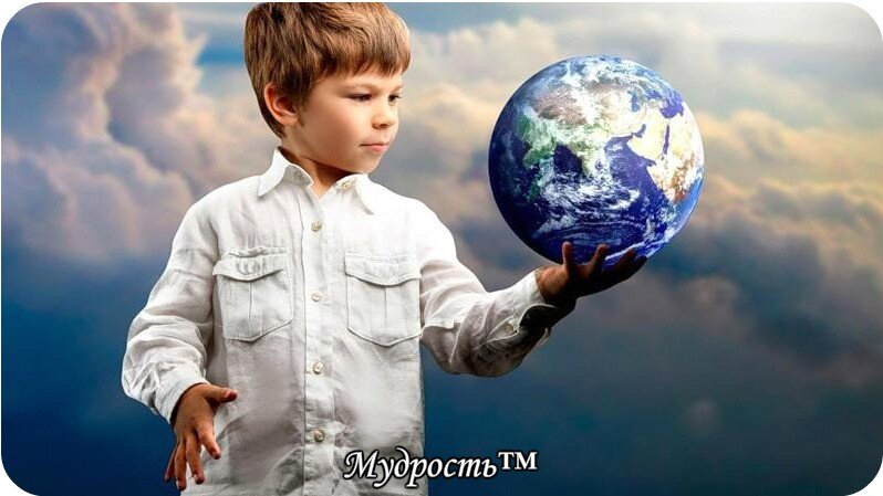 не Бог привел к той Войне, а Отсутствие Его в тех, кто породил величайшее Зло Тысячелетий – Антихриста Апокалипсиса, Адольфа Шикльгрубера-Гитлера. Кто деньгами и властью, влиянием своим проложили Гитлеру дорогу во власть, и кто потом, скармливая ему народы и страны, взращивал его до зрелого его состояния – состояния Зверя Апокалипсиса!