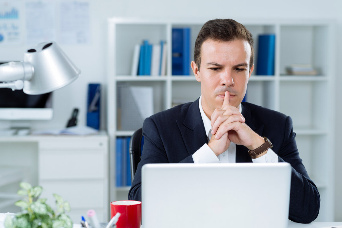 Принимать решения надо слушая интуицию