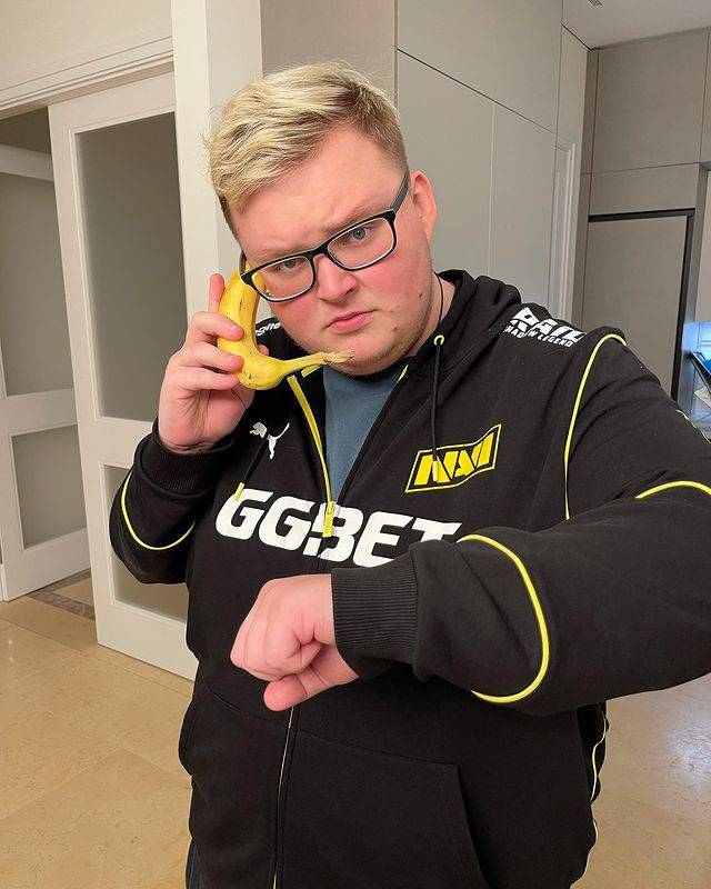 Кирилл BoombI4 Михайлов