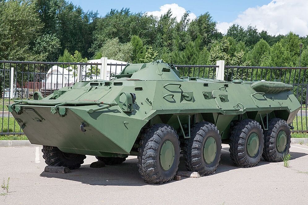 БТР-80 с пулемётом ДШК