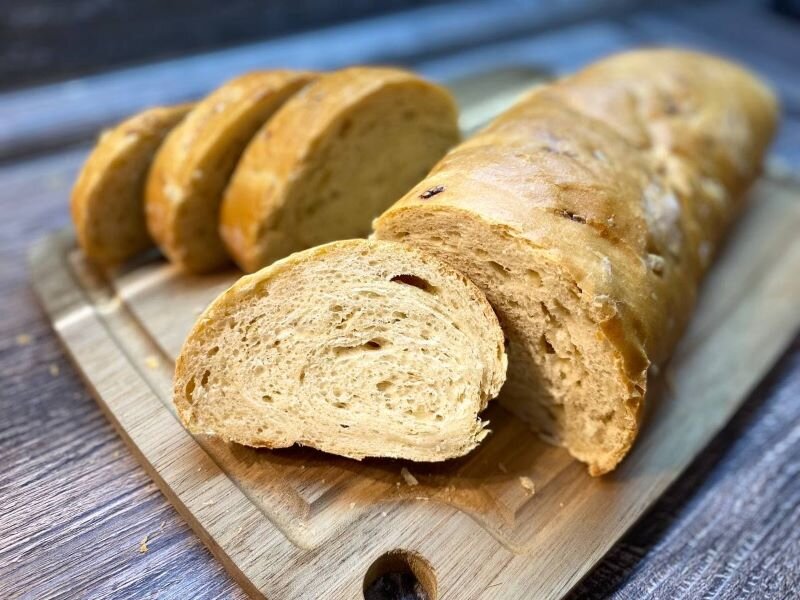 Хлеб рулет. Хлеб с луком. Легкий хлеб. Хлеб легкая основа. Татарский хлеб с луком.
