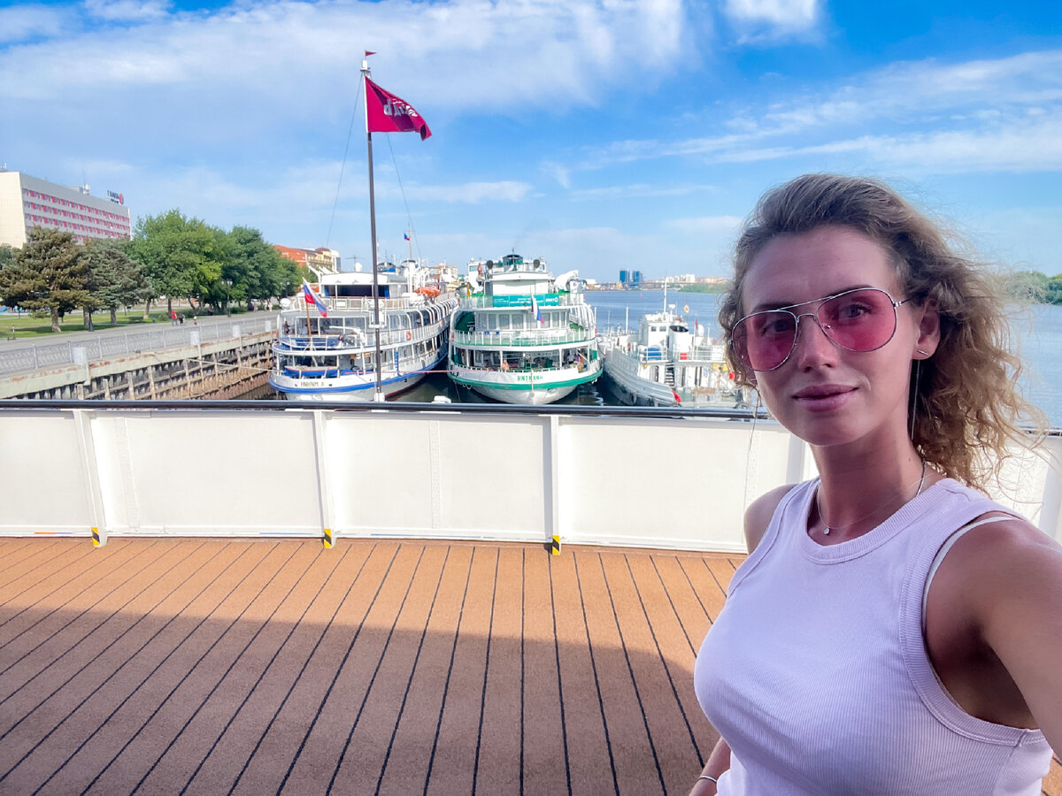 Швартуемся к причалу в Астрахани