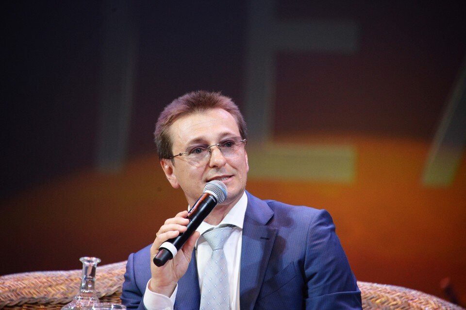     Сергей Безруков рассказал о попадании под санкции: "Первой с Днём рождения меня поздравила Канада!"  GLOBAL LOOK PRESS