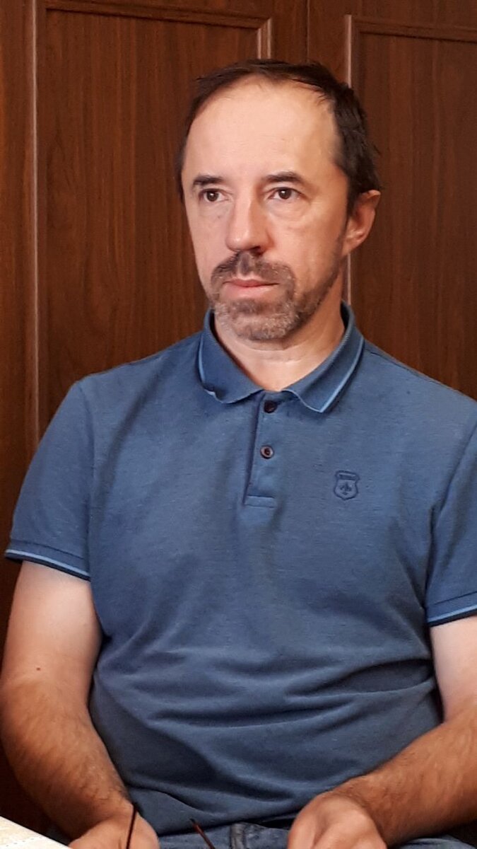 Смотрите: чуть ли не парадное фото вышло. Правда сфотано мной. На тапок...