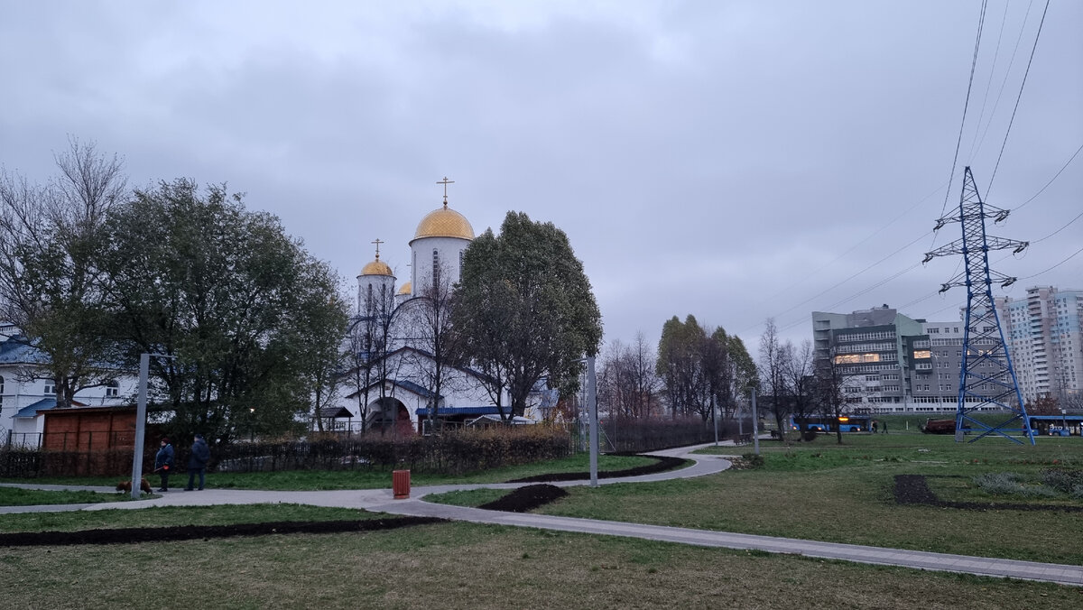 Поразительные контрасты района Алтуфьево в Москве: старое и новое жильё и  инфраструктура | Фотограф Гудвин | Дзен