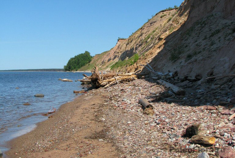 Берег Андомского мыса. Фото © Юлии Перепелкиной