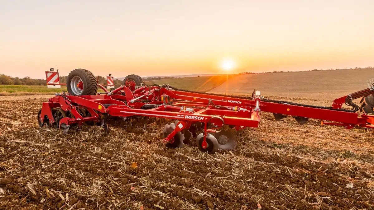 Фото: horsch.com Тяжелая дисковая борона-глубокорыхлитель Horsch Tiger MT