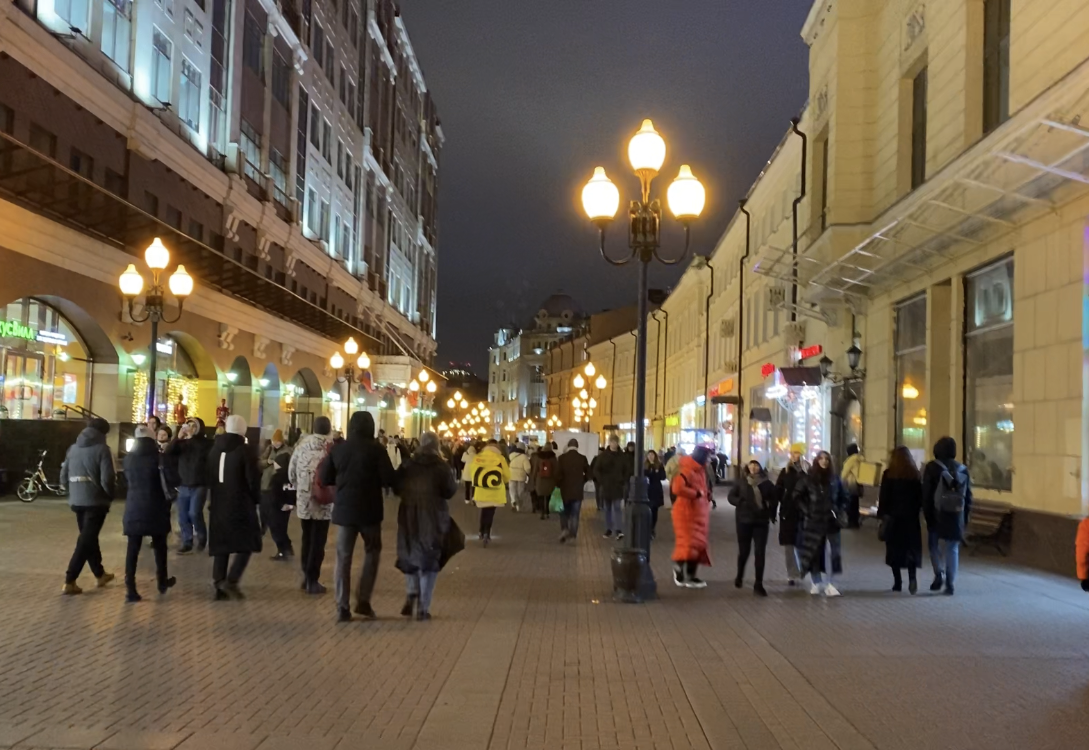 Прогулка по Москве продолжается. От Москва-Сити до Нового Арбата по  набережной. | Павел Бочкарев Путешествуем вместе | Дзен