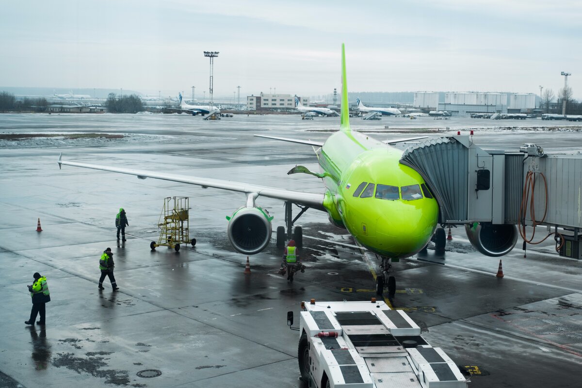 Подготовка к вылету, другого самолета, наш стоял не удобно для фото:)