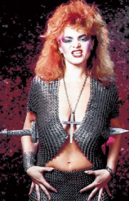 Долина Лариса