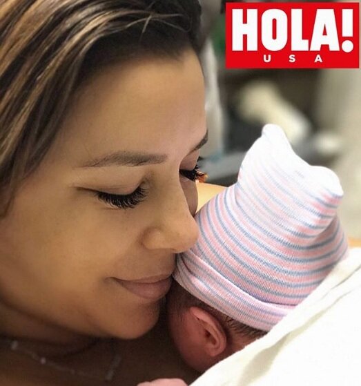 Эксклюзивное фото для журнала Hola!