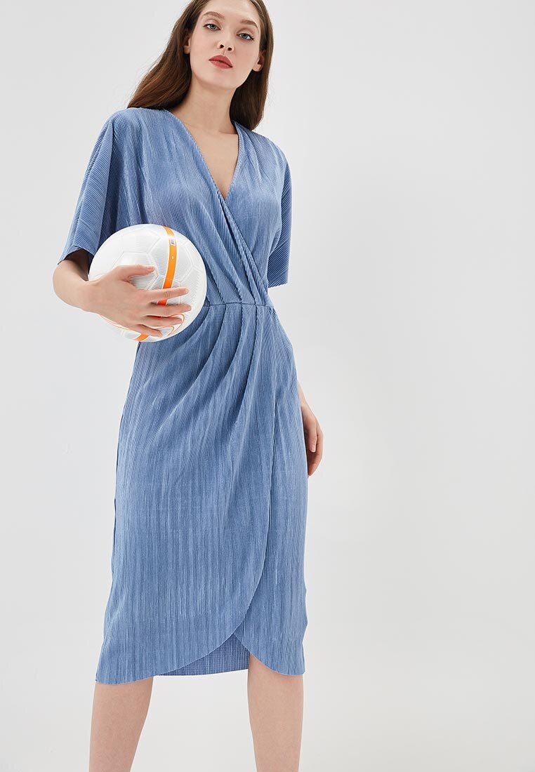 фото ( здесь и далее ) : lamoda.ru