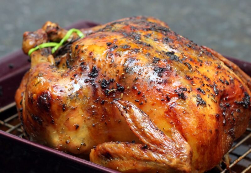 Как запечь идеальную курицу в духовке: секреты и рецепты знаменитых шеф-поваров