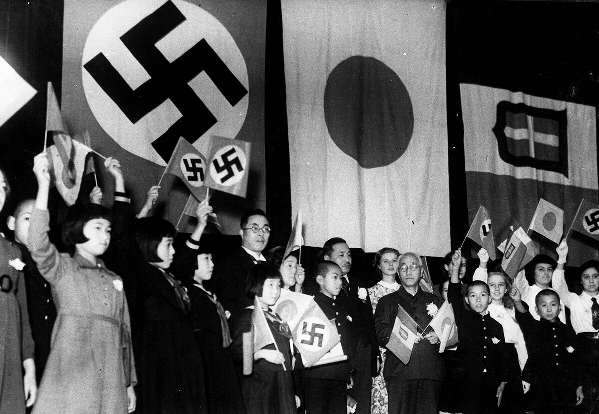 В каком году нацистская. Берлинский пакт 1940. Тройственный пакт 1940. Хирохито нацист. Фашистская Япония во второй мировой войне