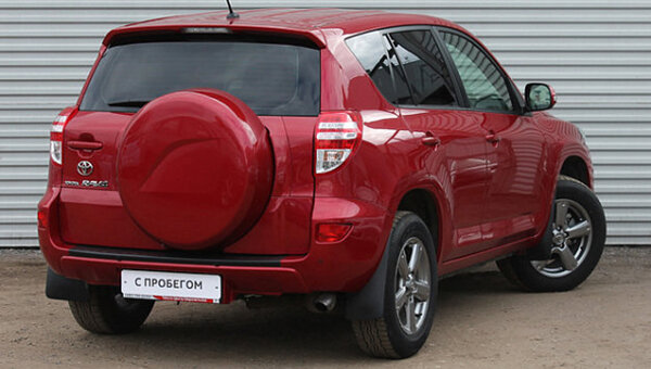 Toyota RAV4, фото: www.njcar.ru