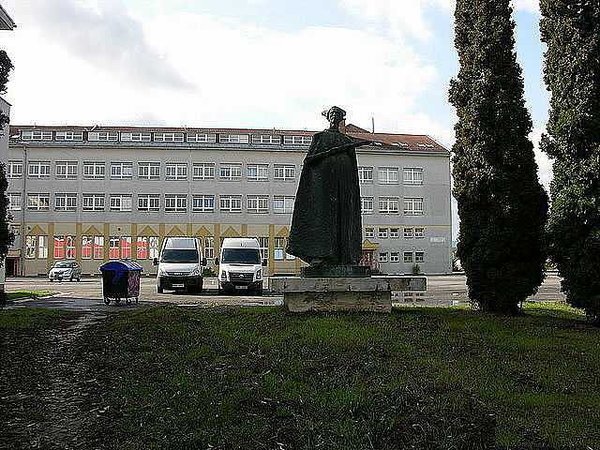 На снимке: Штаб 30 гвардейской дивизии в г. Зволен.