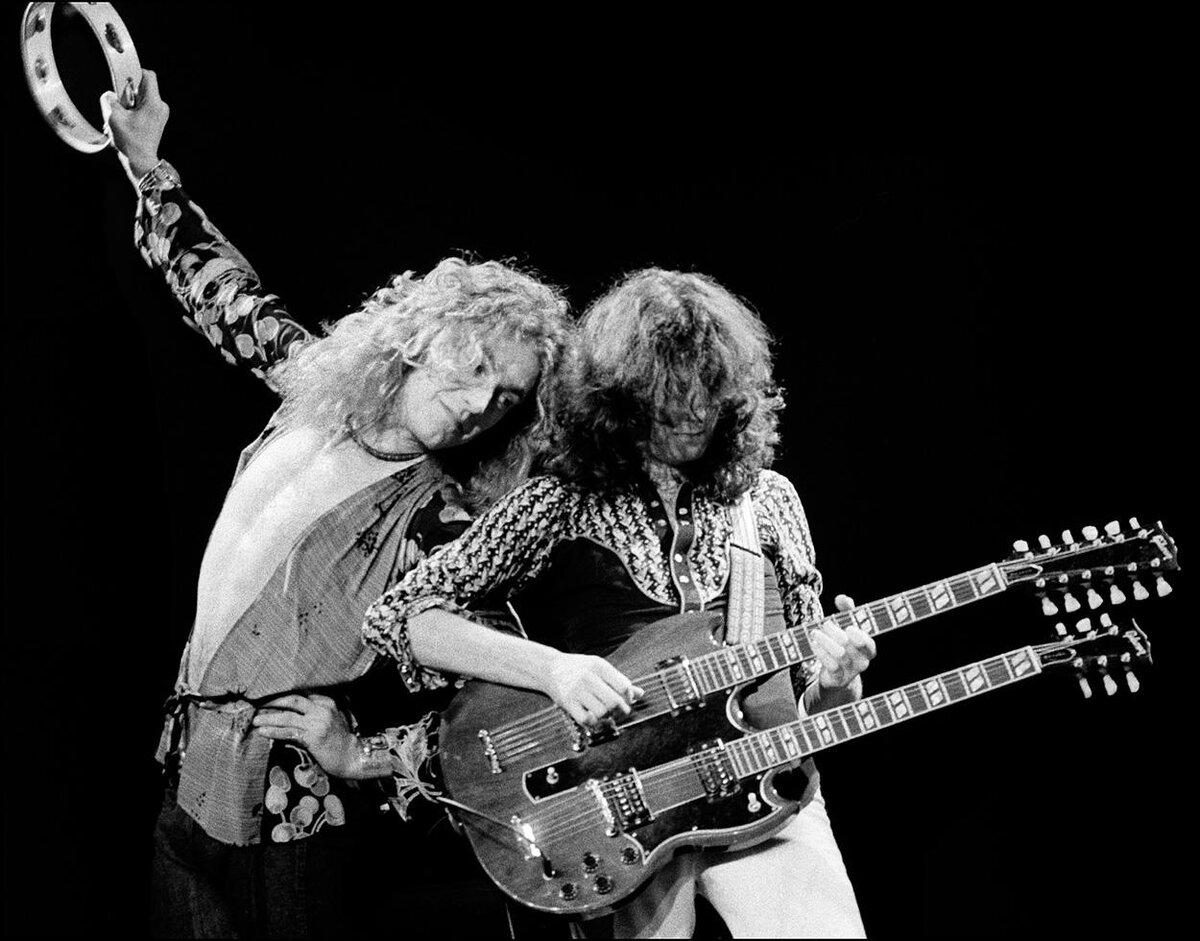 Live n roll. Led Zeppelin Джимми пейдж. Robert Plant 1966.