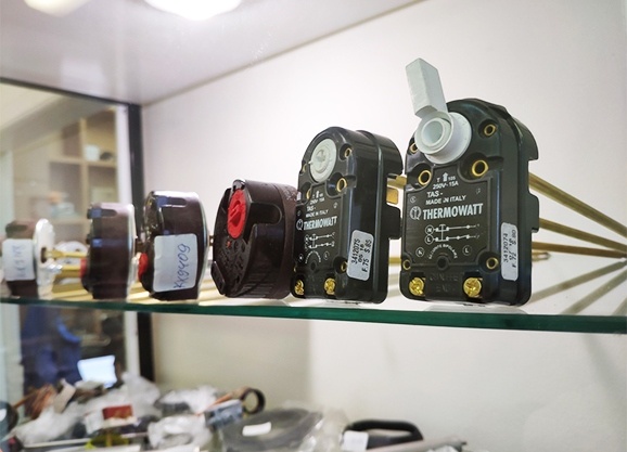 Термостат водонагревателя.