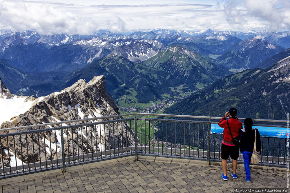 Цугшпитце Бавария. Гора Zugspitze. Гора Цугшпитце в Германии. Альпы Цугшпитце.