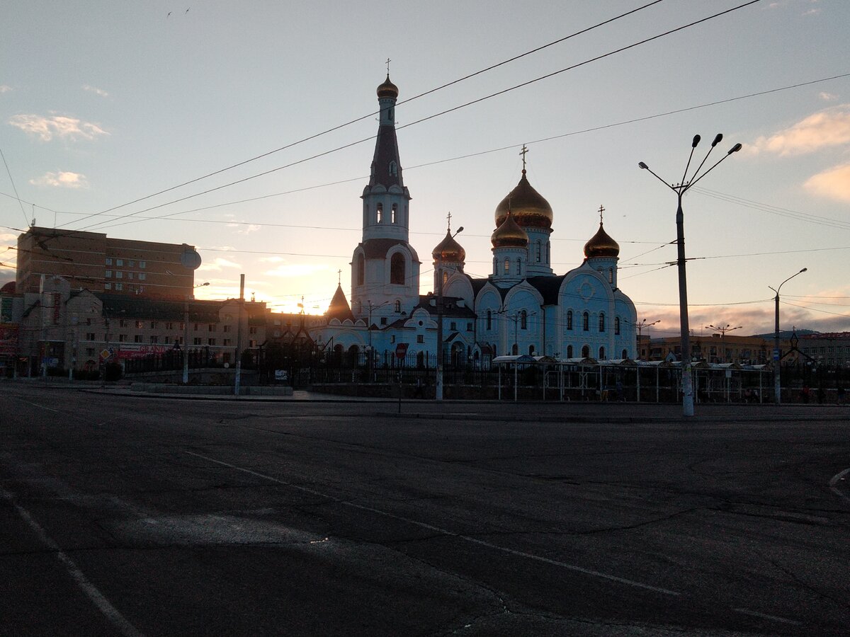 Храм. Не скажу как называется, не помню