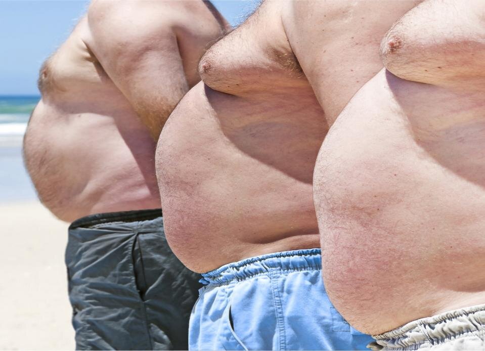 https://4bp4l019b3jb2irsip2mbckp-wpengine.netdna-ssl.com/wp-content/uploads/2016/03/close-up-of-three-obese-fat-men-of-the-beach.jpg