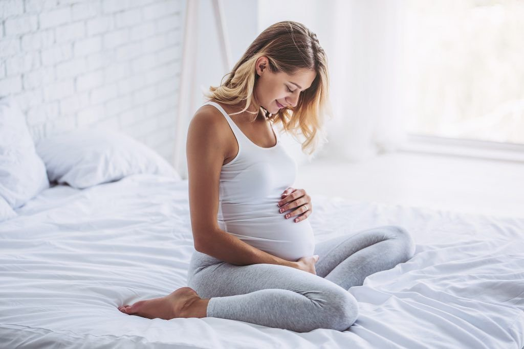 Беременность и суеверия: факты и мифы