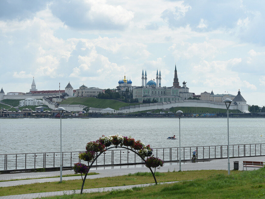 Казань в сентябре. Казань в сентябре фото. Казань 2. Казань 2й класс.