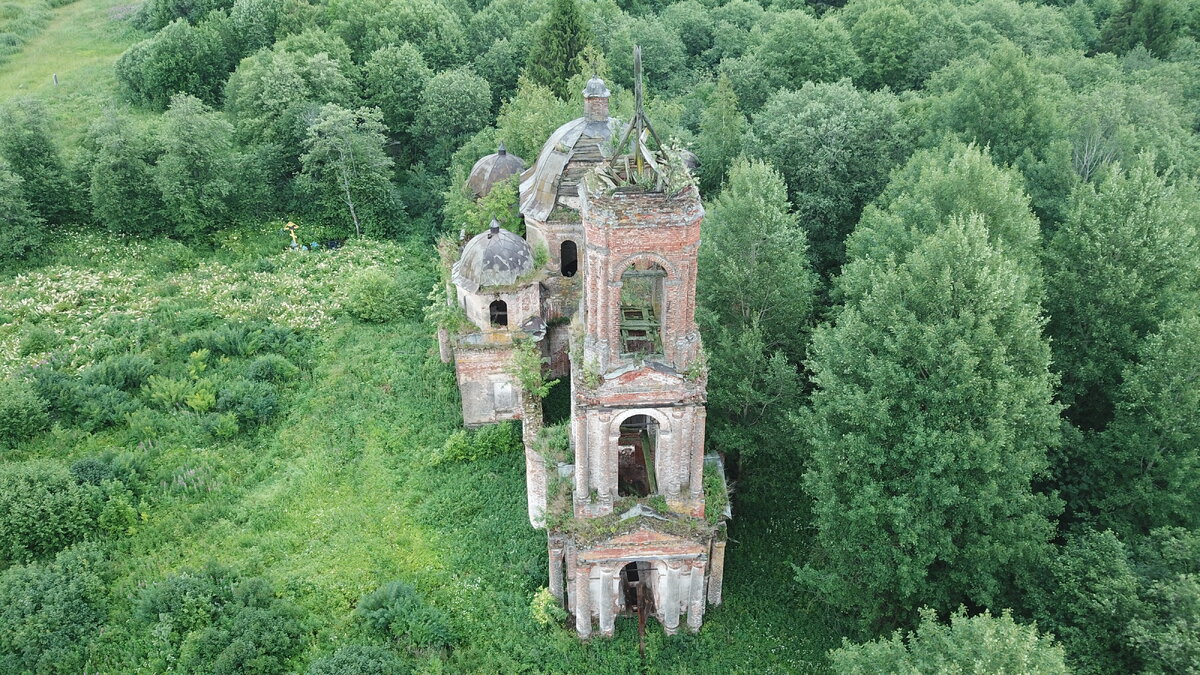 Погода савино гагаринский. Китаево Рязанская область. Кострома полуразрушенная Церковь. Калужская область поселок Зудна полуразрушенная Церковь. Деревня Китаево Рыбновский район.