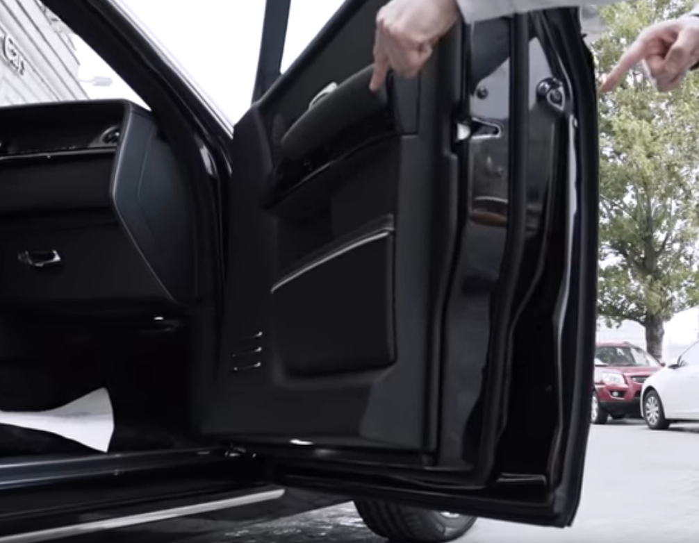 Как и говорил выше,толщина данных дверей сильно удивляет!