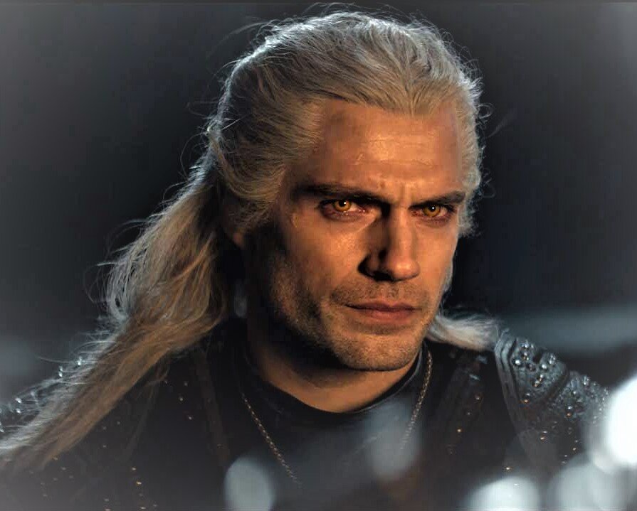 "Сверхъестественные способности, говоришь? За чеканную монету решим эту проблему!"