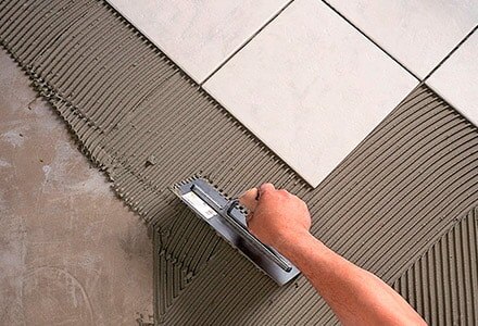 Укладка плитки пол